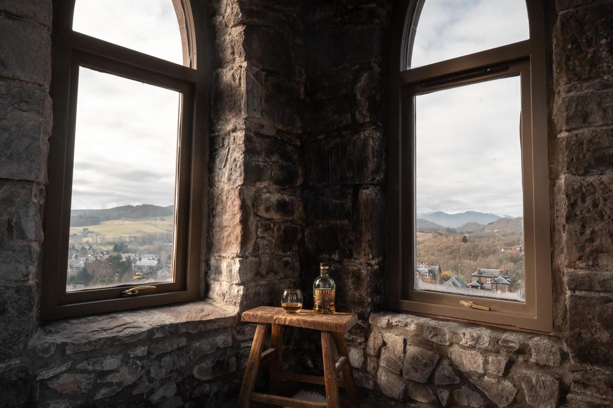 The Church Tower Crieff Extérieur photo